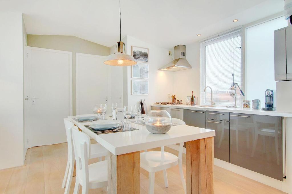 أمستردام Canal Apartment Jordaan الغرفة الصورة
